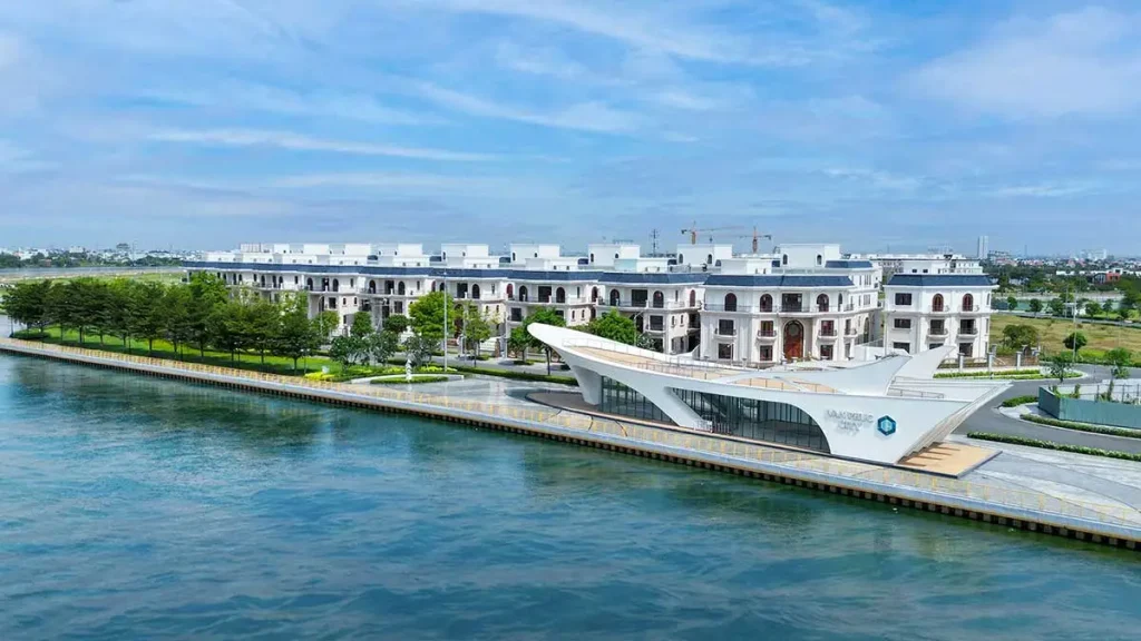 Biệt thự ven sông Mansion Van Phuc City tại TP. Thủ Đức với bến du thuyền riêng bên sông Sài Gòn