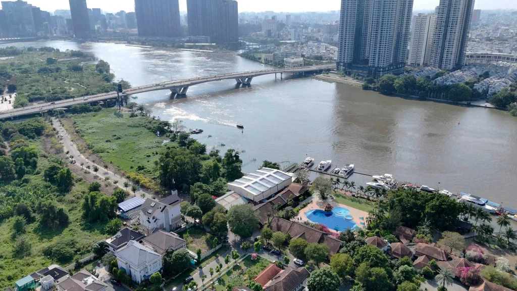 View sông Sài Gòn từ Lan Anh Village kết nối trung tâm TP.HCM và Thủ Thiêm
