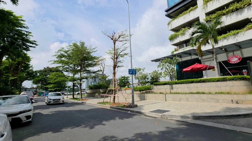 Bên ngoài biệt thự Saigon Pearl. Ảnh được cung cấp bởi Địa Ốc Sala Thủ Thiêm.