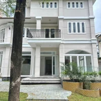 Biệt thự Lan Anh Village mặt tiền phong cách bán cổ điển ven sông Sài Gòn