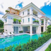 Saroma villa